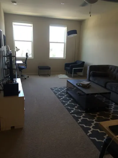 Move-out cleaning with spotless kitchen and floors in a San Francisco apartment